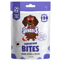 Denzel's Superfood Bites Banana, Berries & Salmon 100g